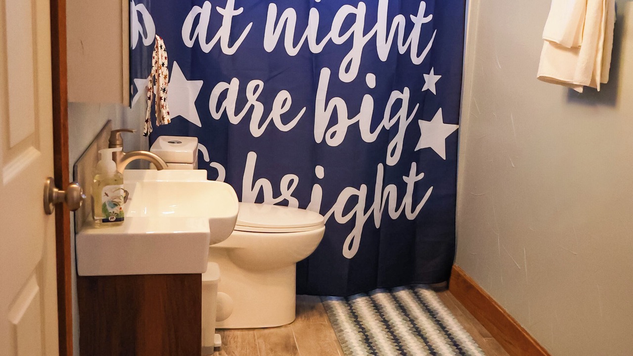 Photo of Bathroom in Palo Pinto County