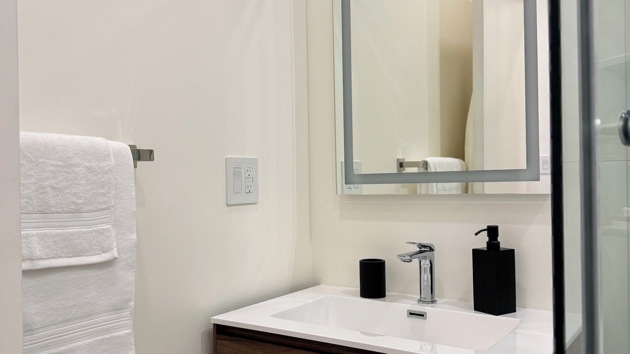 Photo of Bathroom in Woodbine - Lumsden
