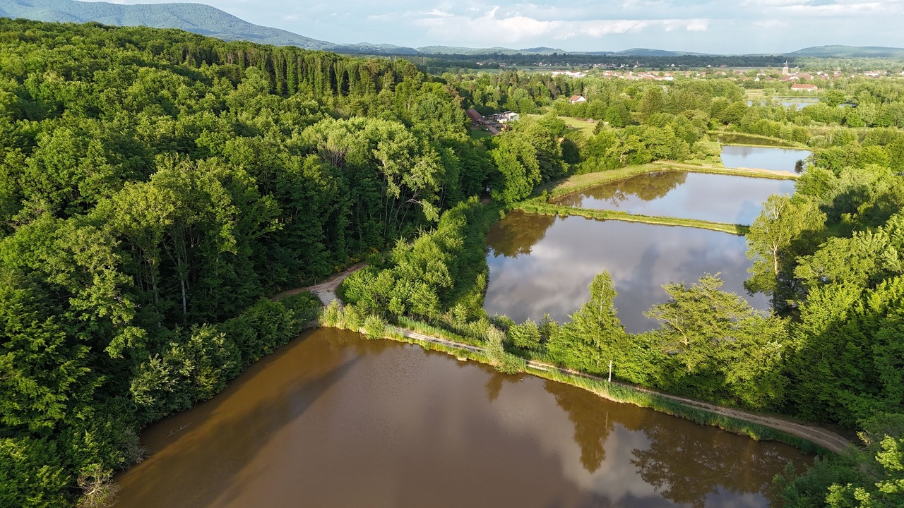 Photo of Outdoor in Lachapelle-sous-Chaux