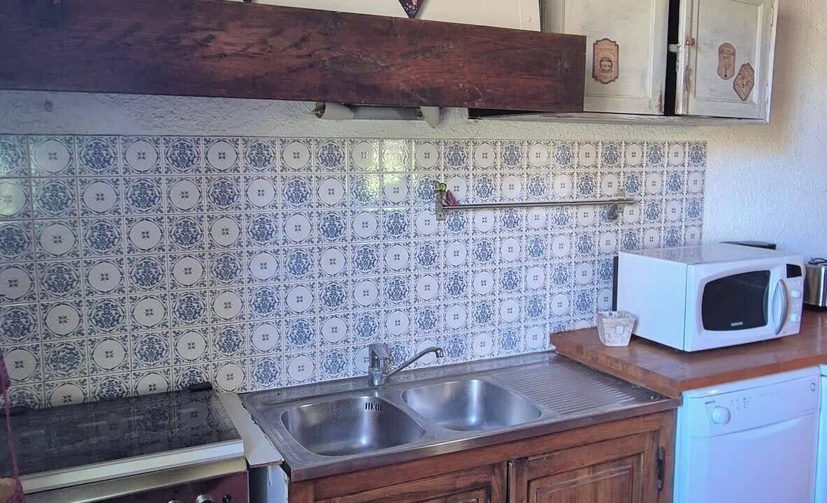 Photo of Kitchen in Prudhomat
