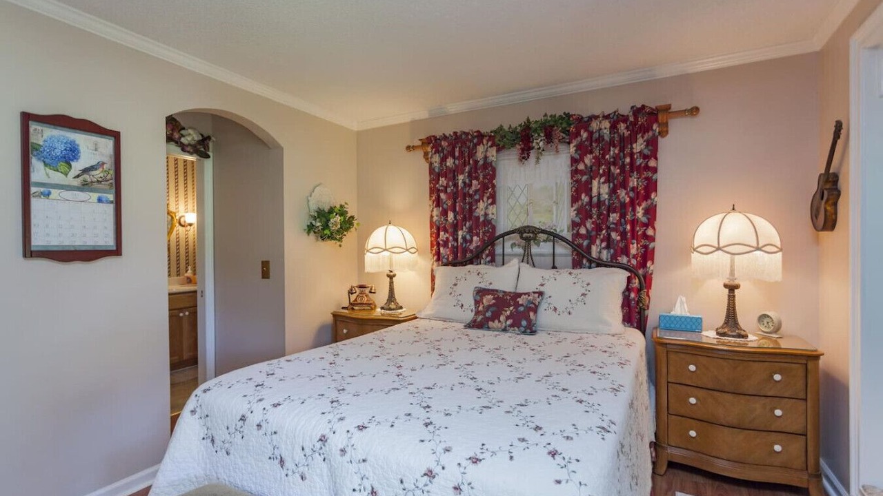Photo of Bedroom in Mount Juliet