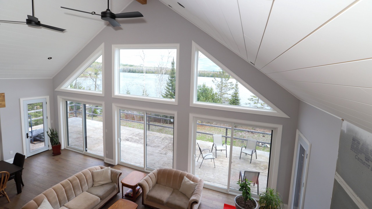 Photo of Livingroom in Temagami