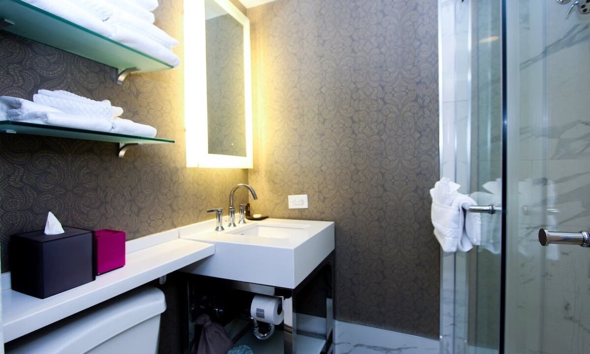 Photo of Bathroom in Kalorama Heights