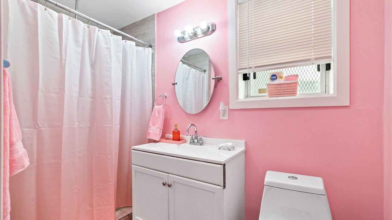 Photo of Bathroom in North Philadelphia West