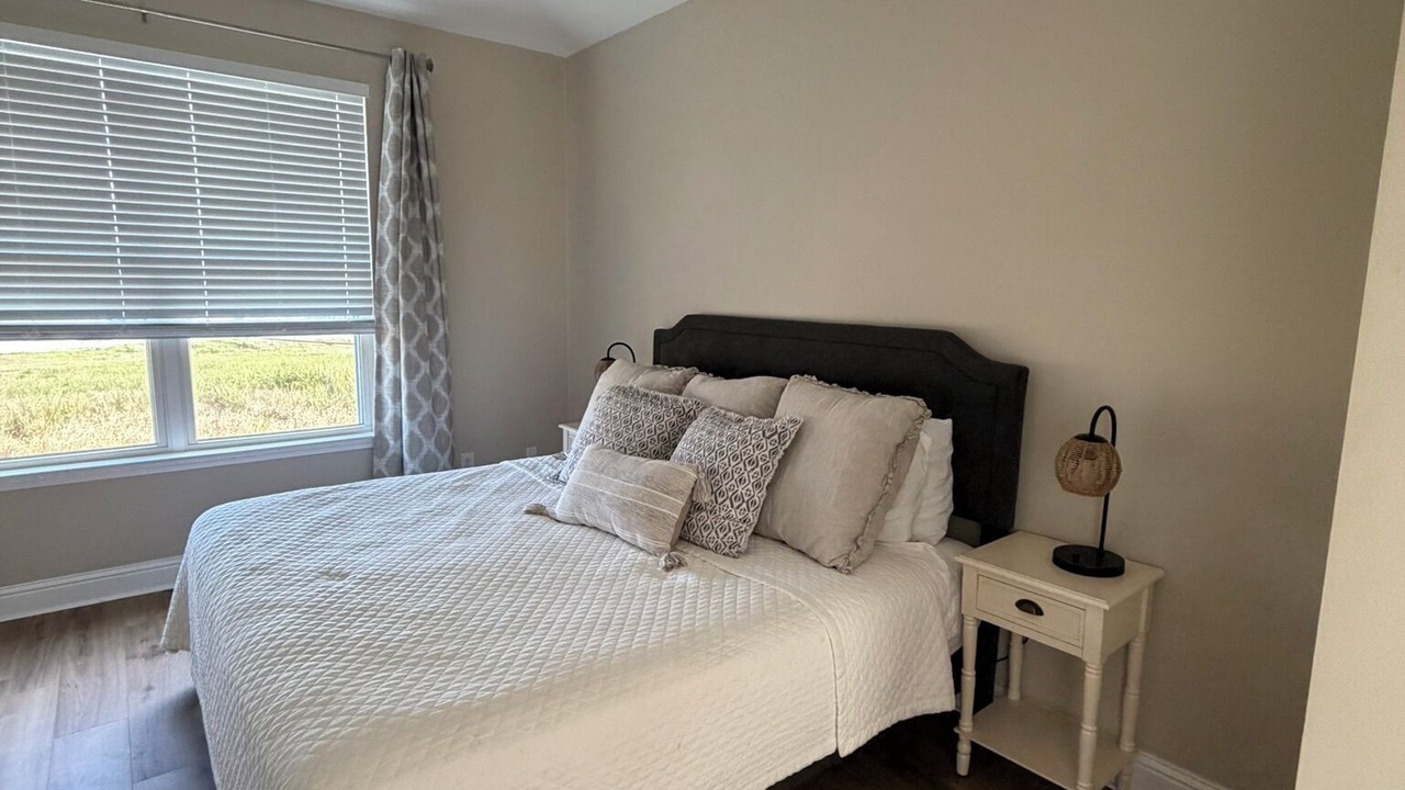 Photo of Bedroom in Destrehan