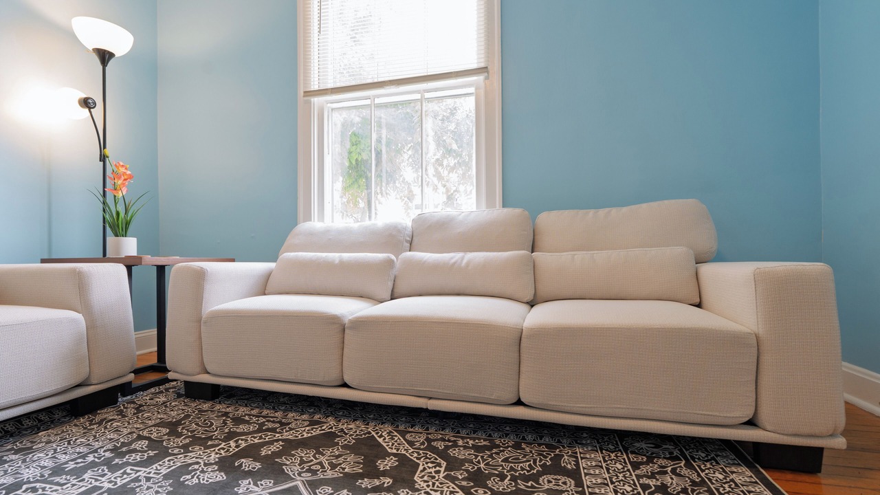 Photo of Livingroom in Skokie