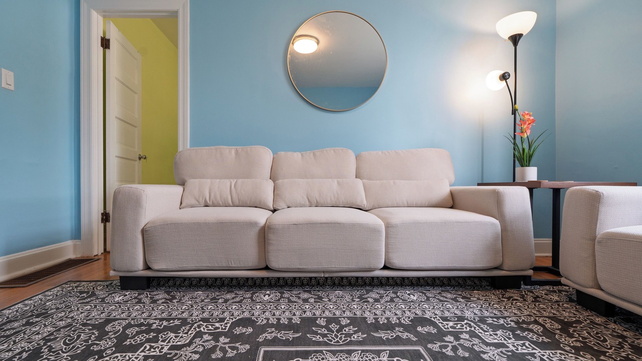 Photo of Livingroom in Skokie