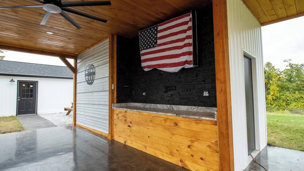 Photo of Patio Balcony in Fishersville