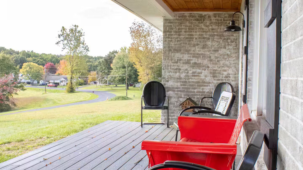 Photo of Patio Balcony in Fishersville