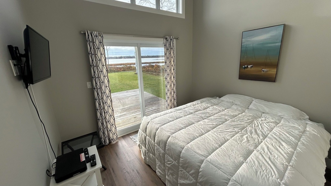 Photo of Bedroom in Points East