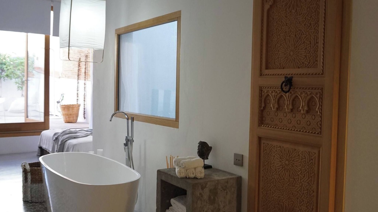 Photo of Bathroom in El Born