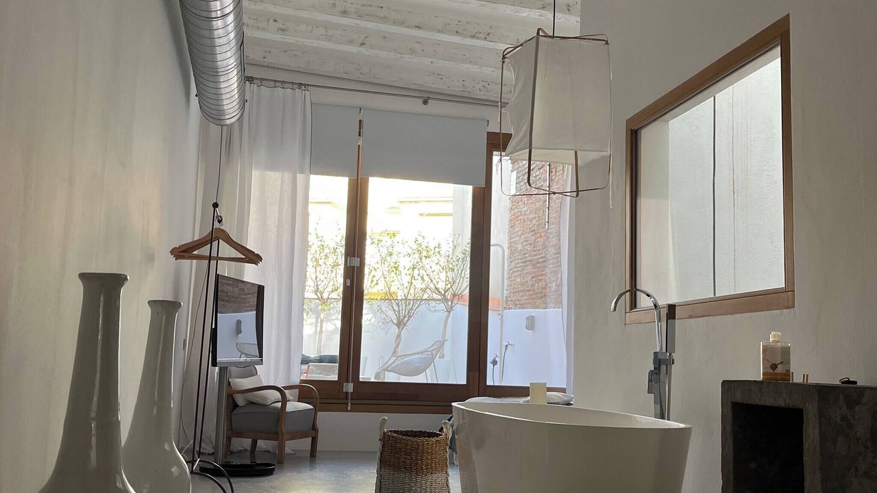Photo of Bathroom in El Born