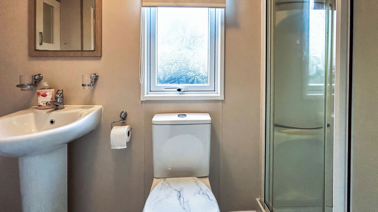 Photo of Bathroom in Hartshorne