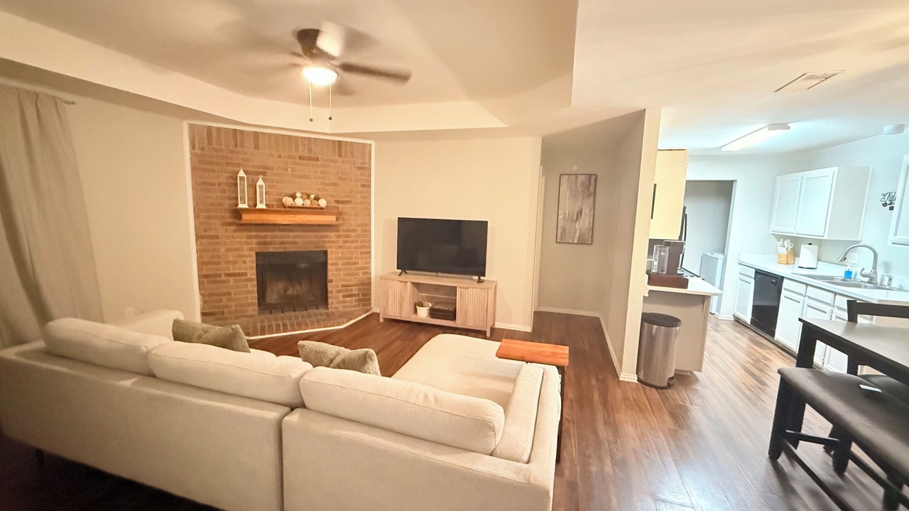 Photo of Livingroom in South Arlington