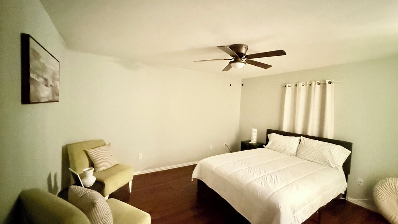 Photo of Bedroom in South Arlington