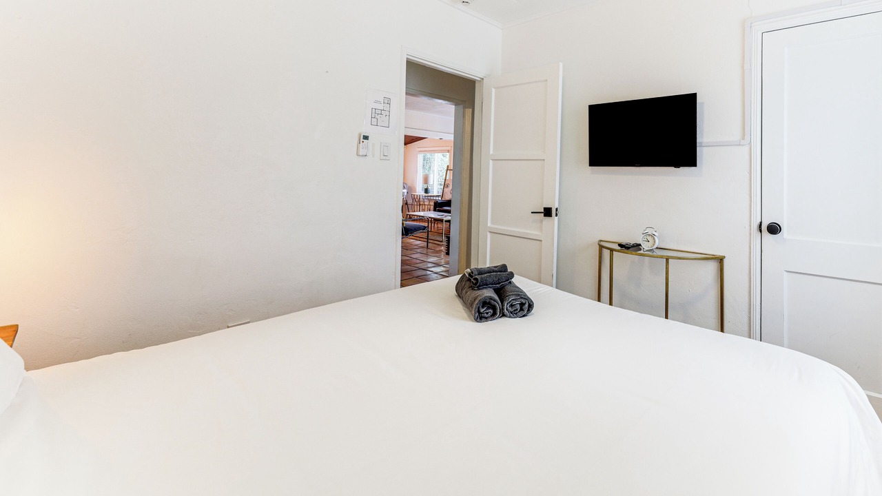 Photo of Bedroom in Edgewood