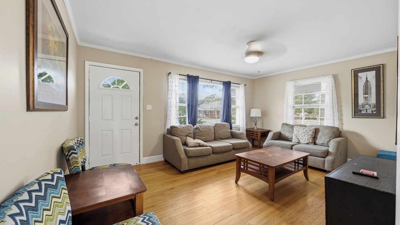 Photo of Livingroom in Fayetteville