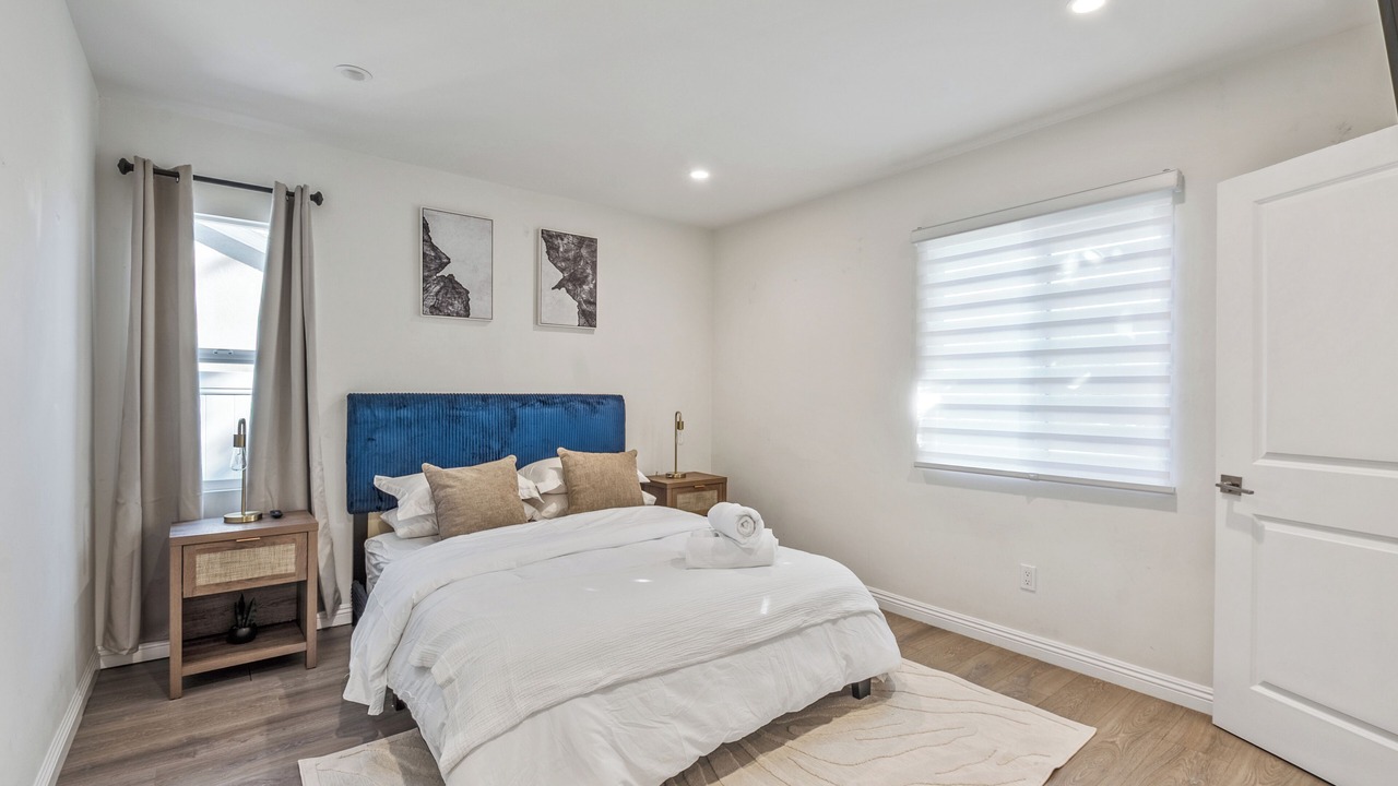 Photo of Bedroom in Encino