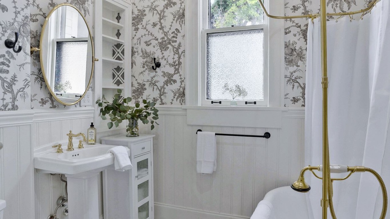 Photo of Bathroom in Columbia
