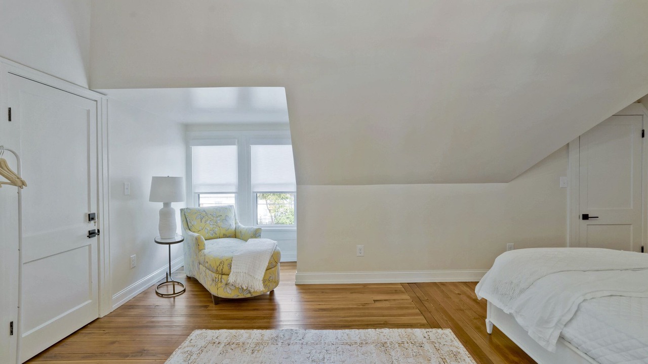 Photo of Bedroom in Columbia