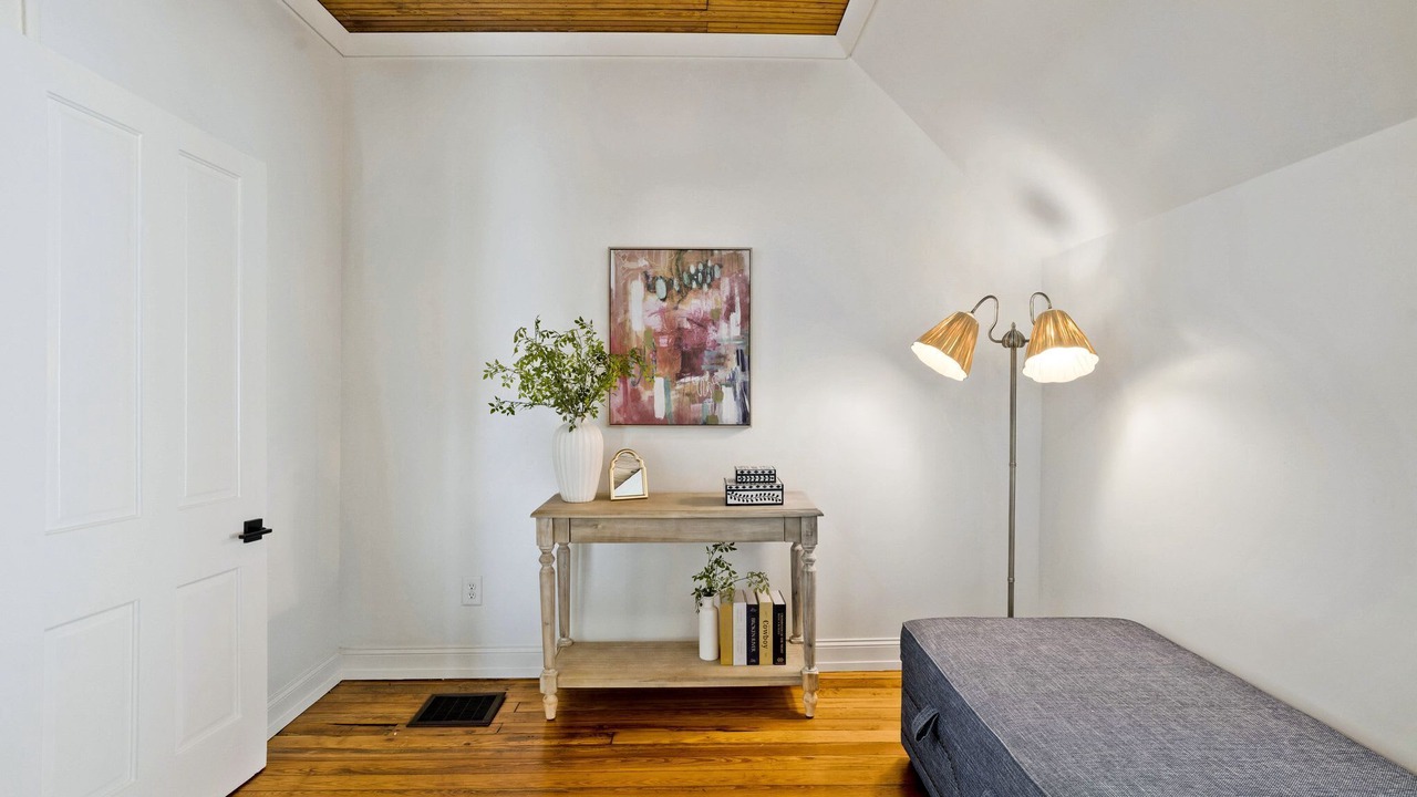 Photo of Bedroom in Columbia