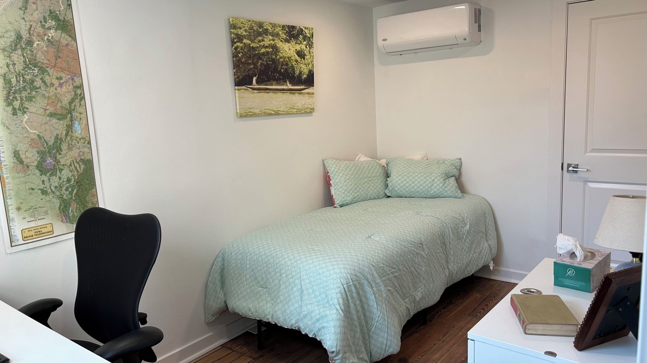 Photo of Bedroom in Passyunk Square