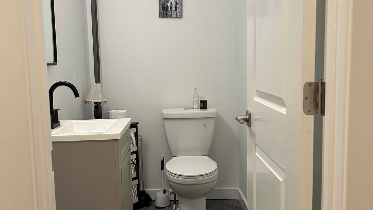 Photo of Bathroom in Passyunk Square