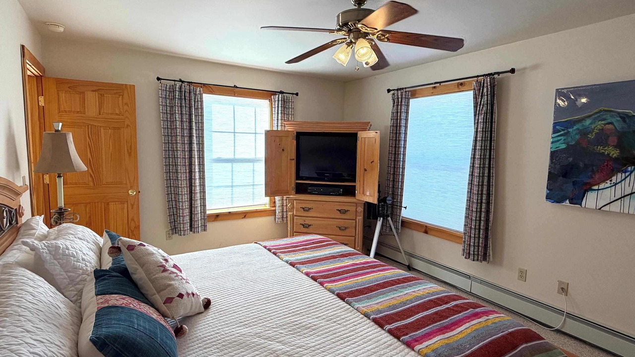 Photo of Bedroom in Crested Butte South