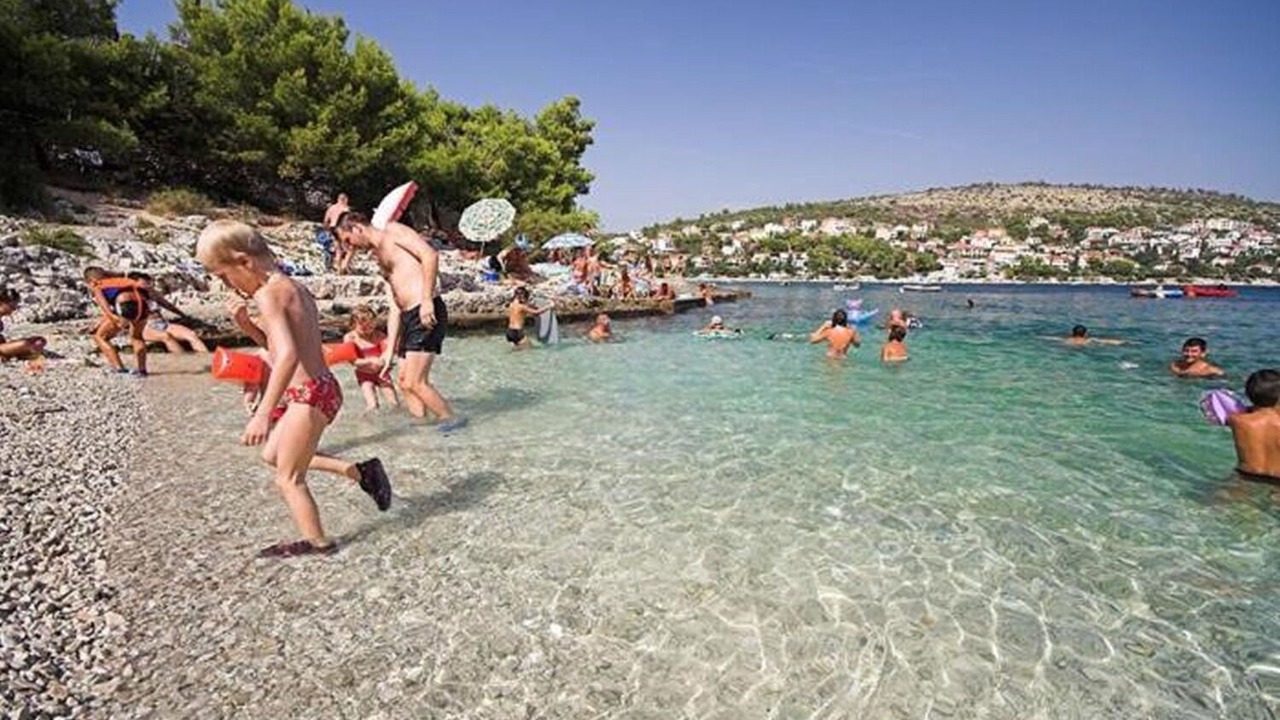 Photo of Others in Businci