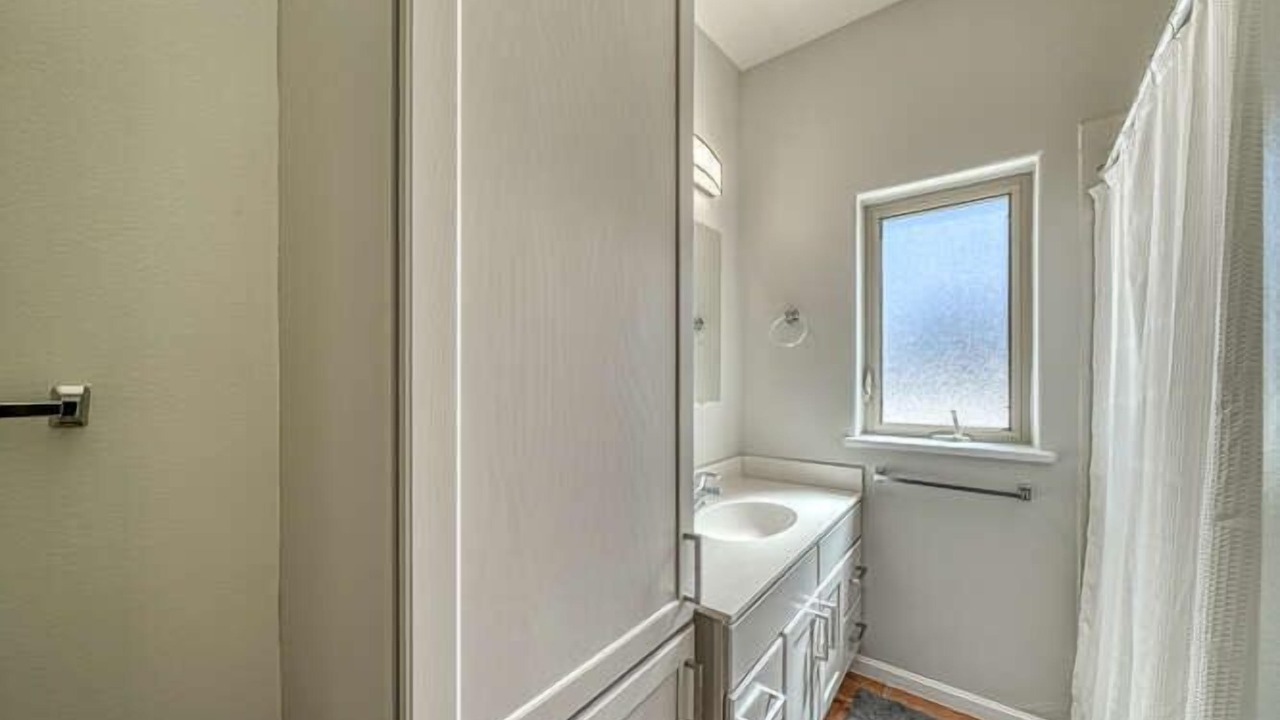 Photo of Bathroom in Salida