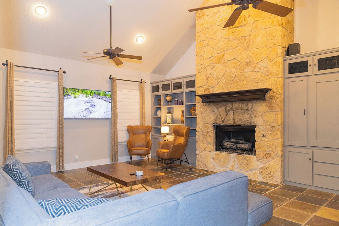Photo of Livingroom in Van Alstyne