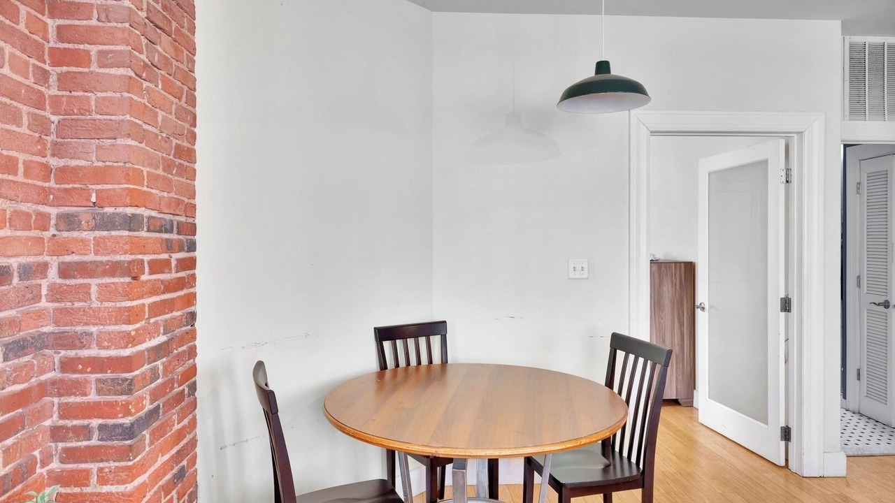 Photo of Others in Downtown Baltimore