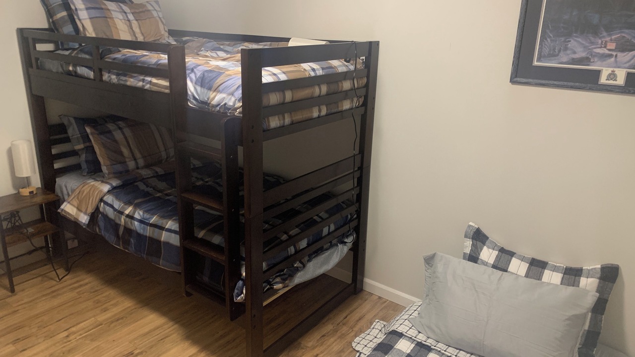 Photo of Bedroom in Division No. 16