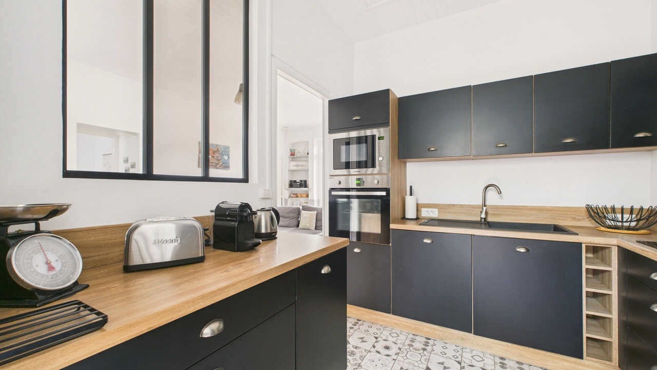 Photo of Kitchen in Saint-Michel-Chef-Chef