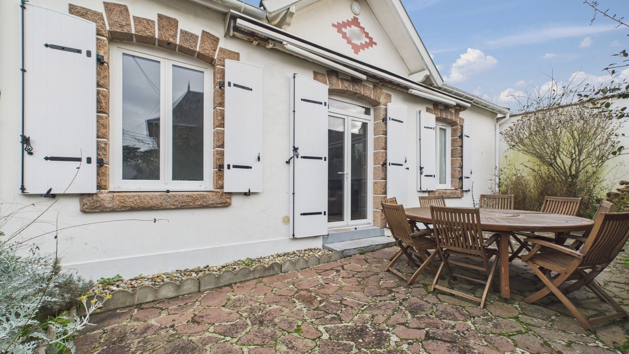 Photo of Outdoor in Saint-Michel-Chef-Chef