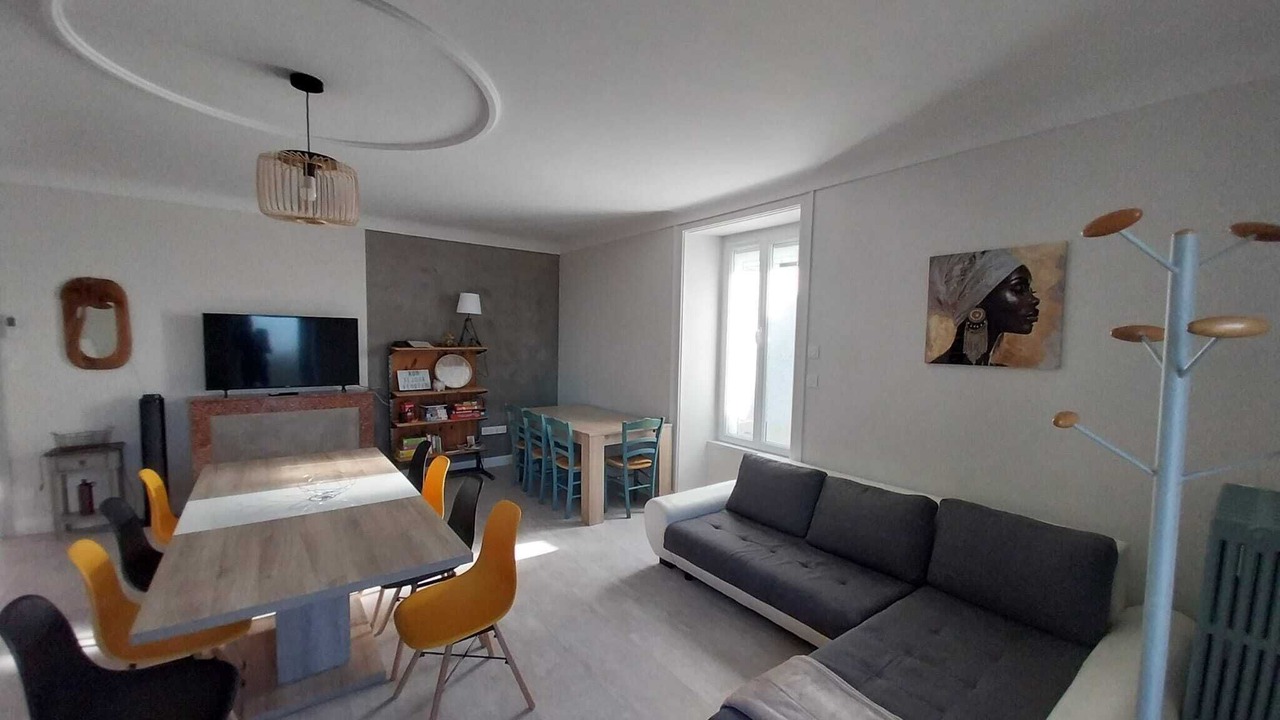 Photo of Livingroom in Pouzauges