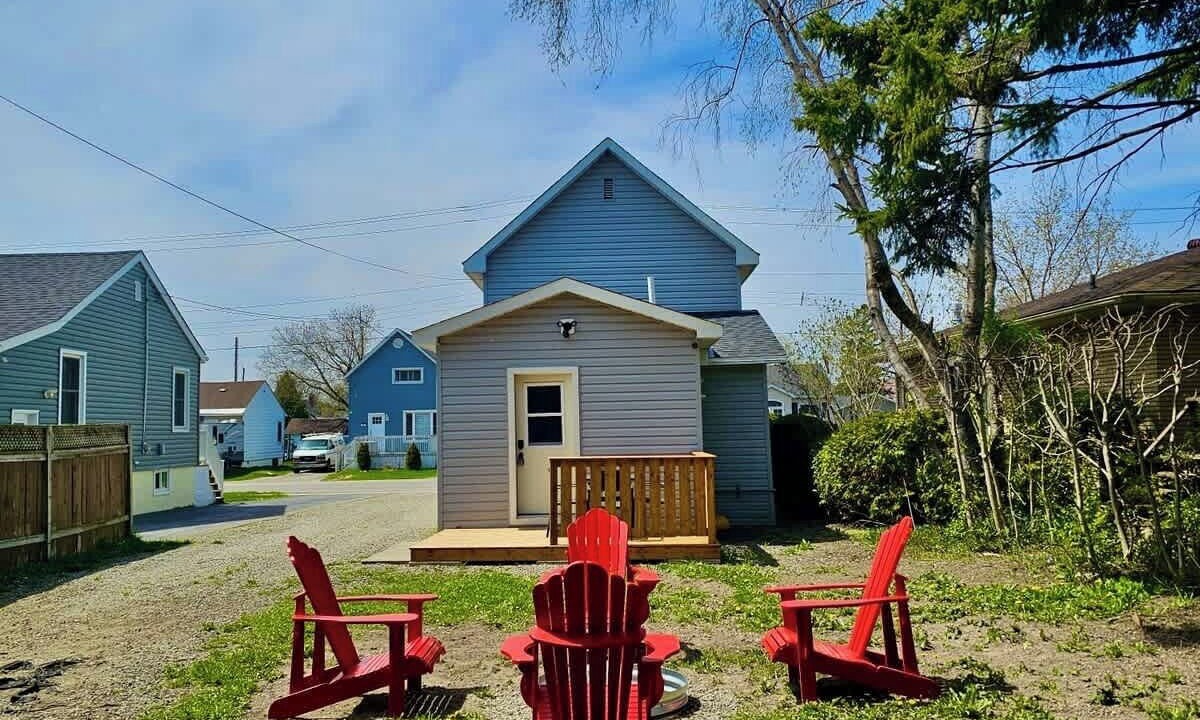 Photo of Patio Balcony in Algoma District