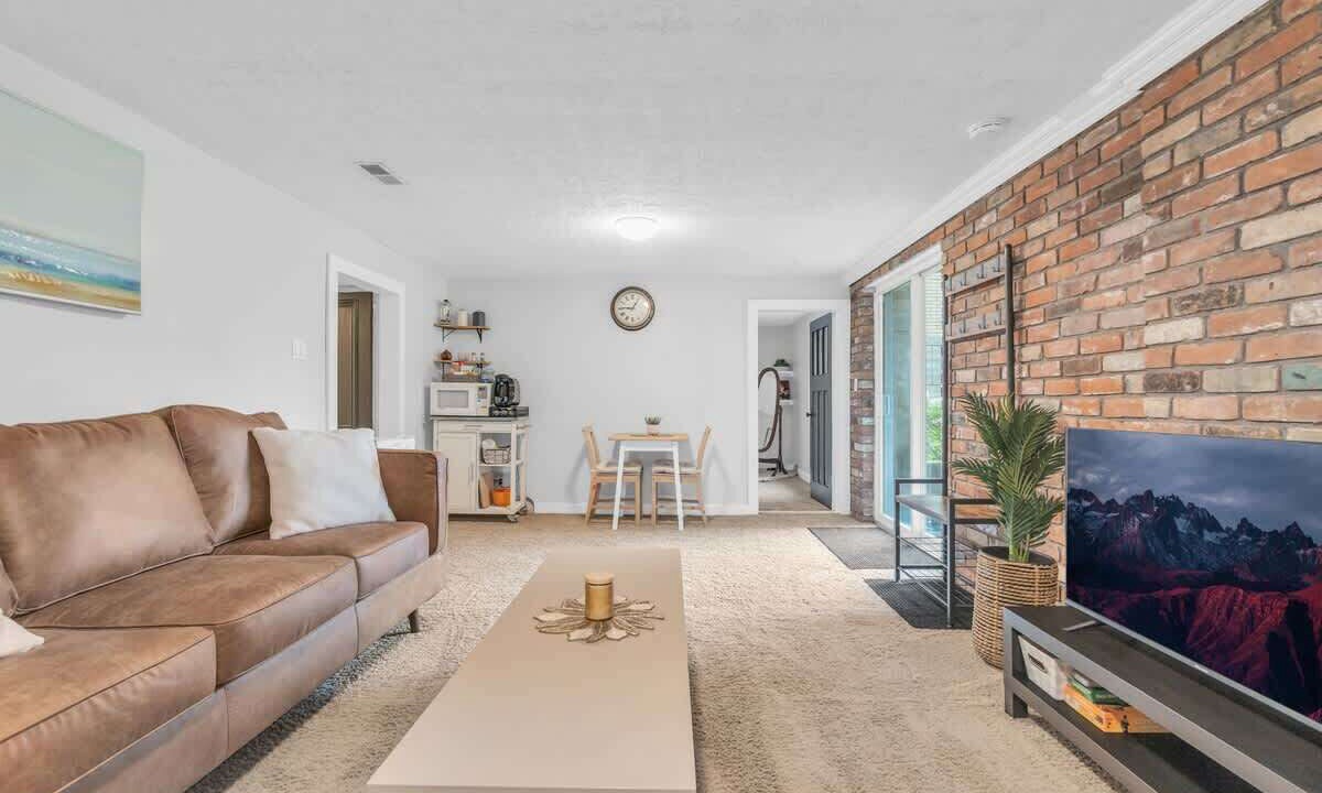 Photo of Livingroom in Rosemount