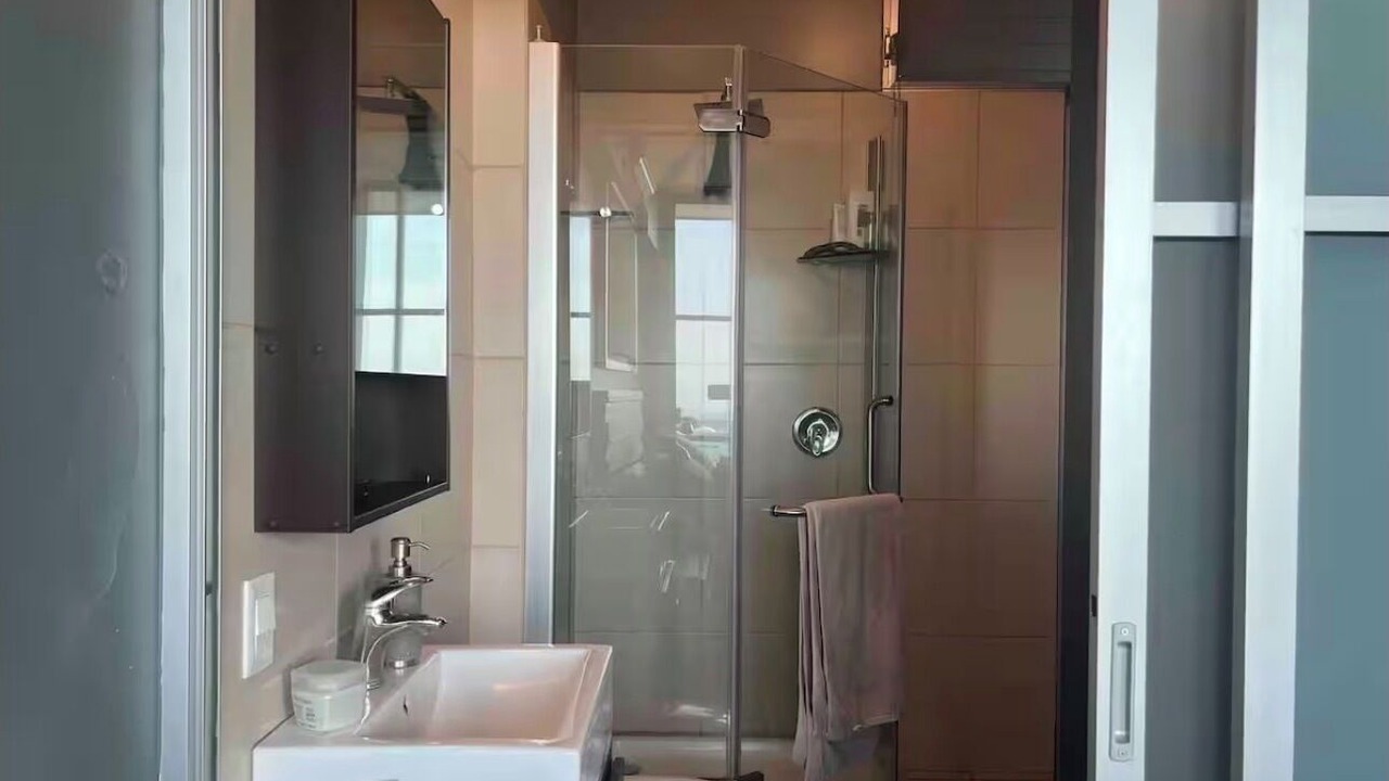 Photo of Bathroom in Jacarandas