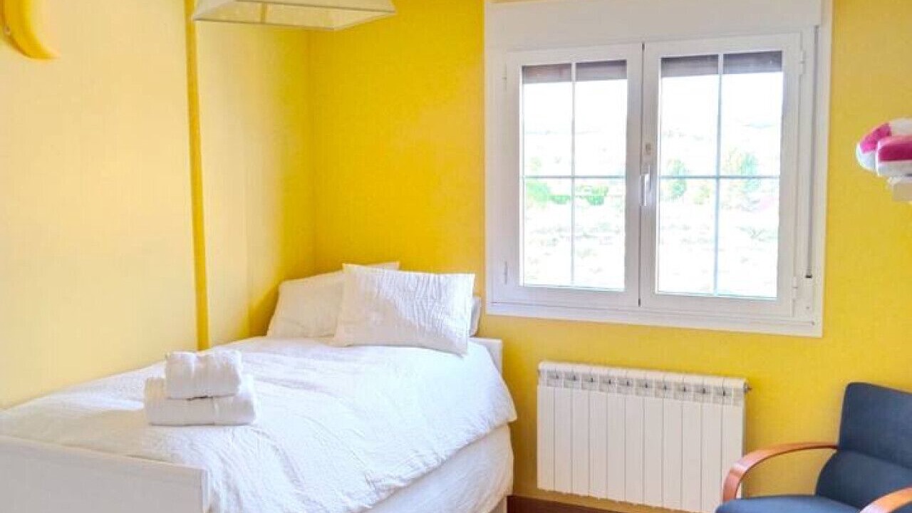 Photo of Bedroom in Oyon