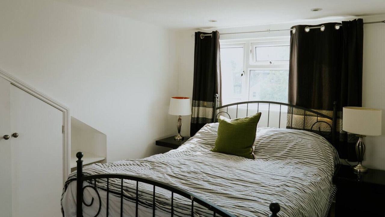 Photo of Bedroom in Horsham