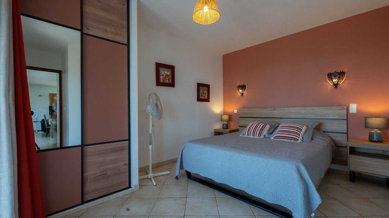 Photo of Bedroom in Courry