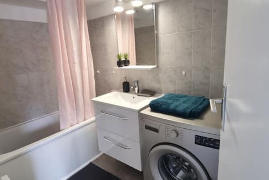 Photo of Bathroom in Sete