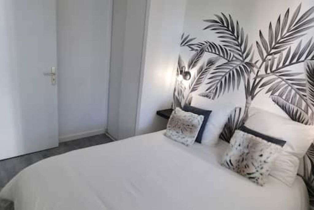 Photo of Bedroom in Sete