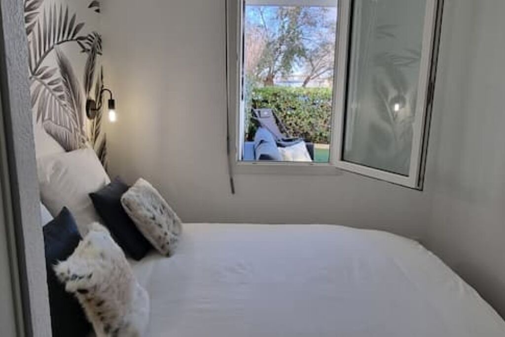 Photo of Bedroom in Sete