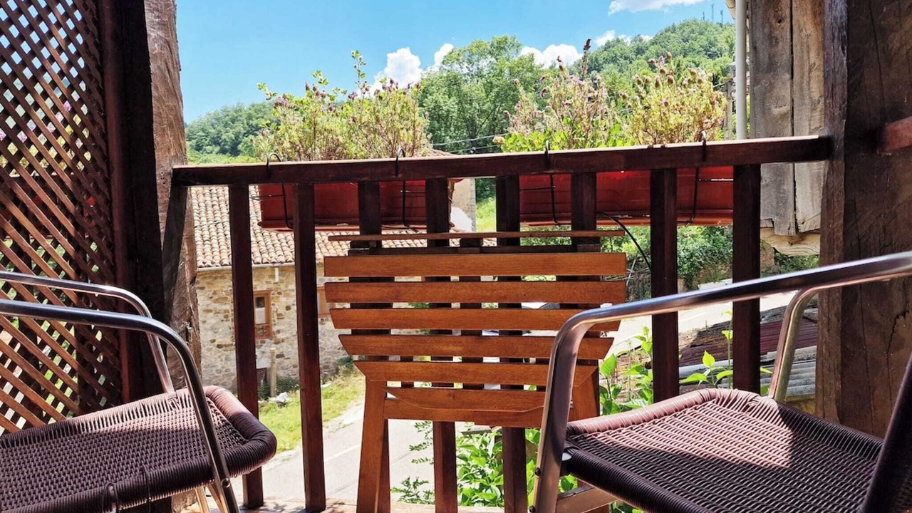 Photo of Outdoor in Pido