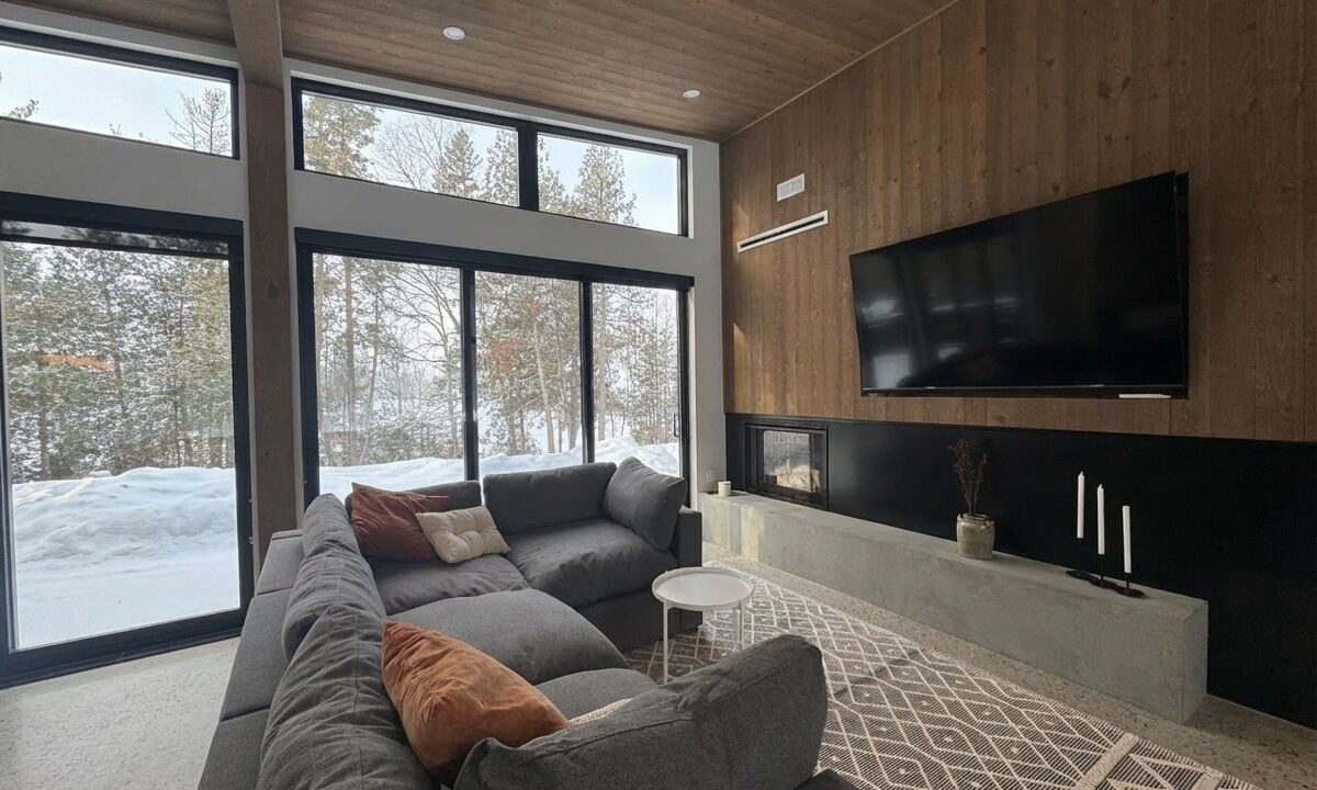 Photo of Livingroom in Ferme-Neuve