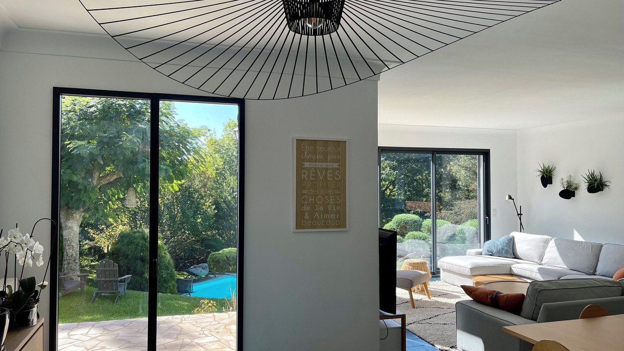 Photo of Livingroom in Arbonne