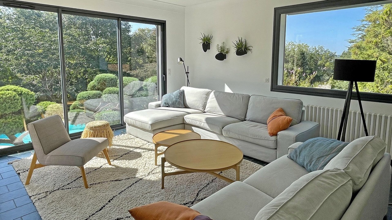 Photo of Livingroom in Arbonne