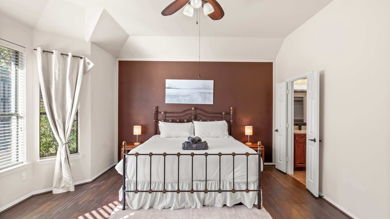 Photo of Bedroom in Hickory Creek